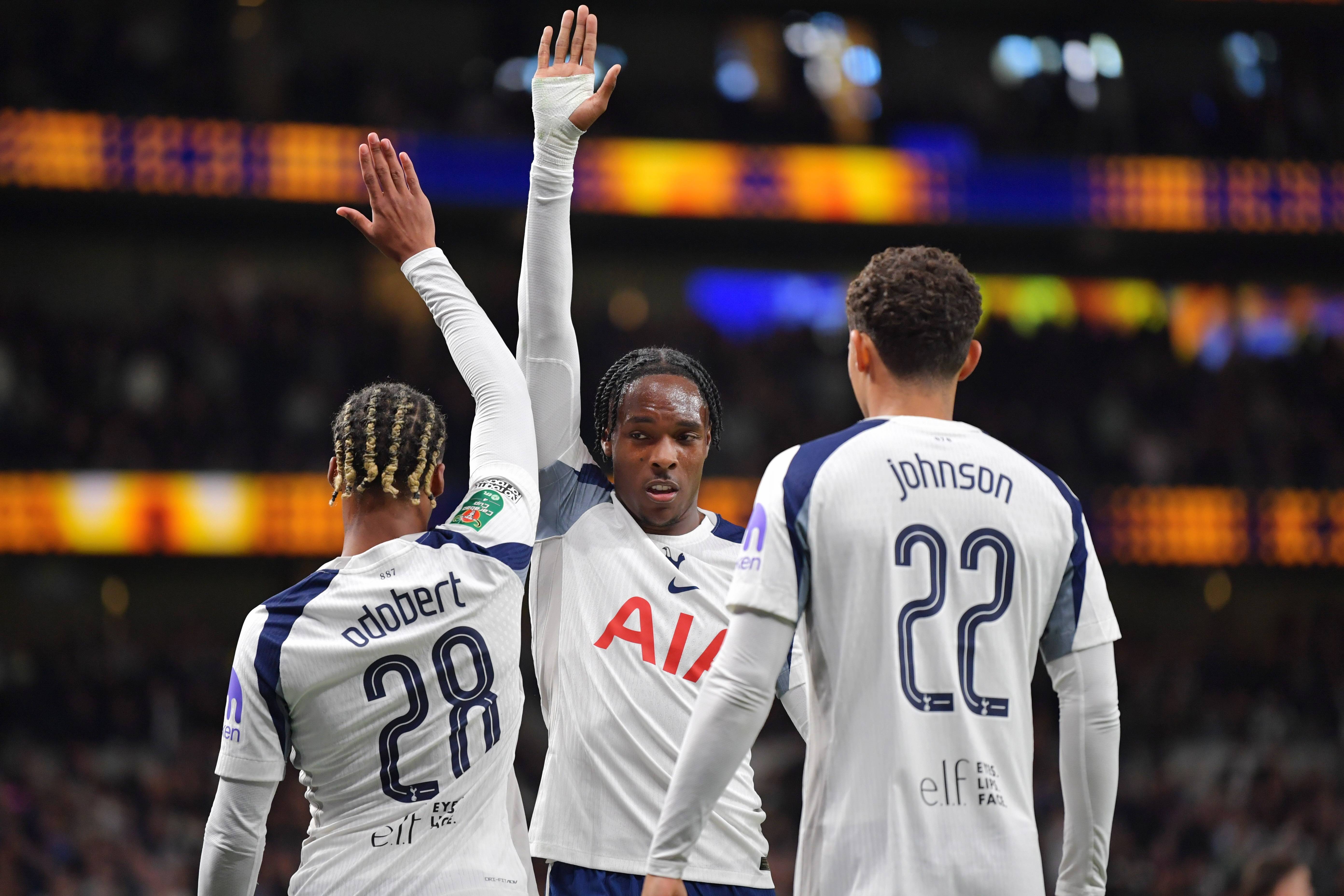 lol新英雄-今晚斯图加特备战葡超，迎来里程碑细节曝光，话题不断，阵容厚度经受考验的简单介绍