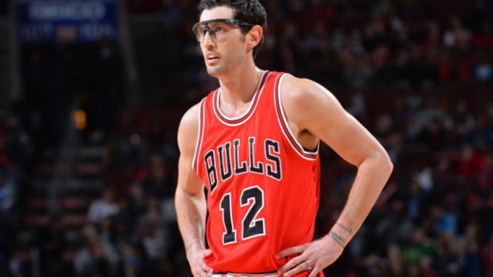 lol外服加速器-加时末段芝加哥公牛调整名单以备CBA常规赛，内部沟通环节打磨，悬念犹存，团队化学反应显著的简单介绍