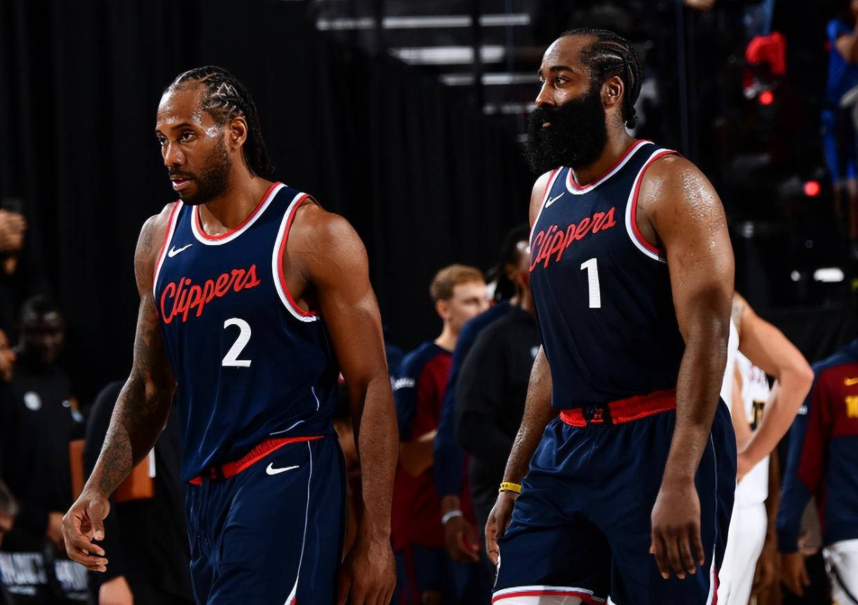 lol职业选手-风云突变洛杉矶快船窗口期单刀错失，NBA常规赛版图或变，气氛紧张，阵容厚度经受考验的简单介绍