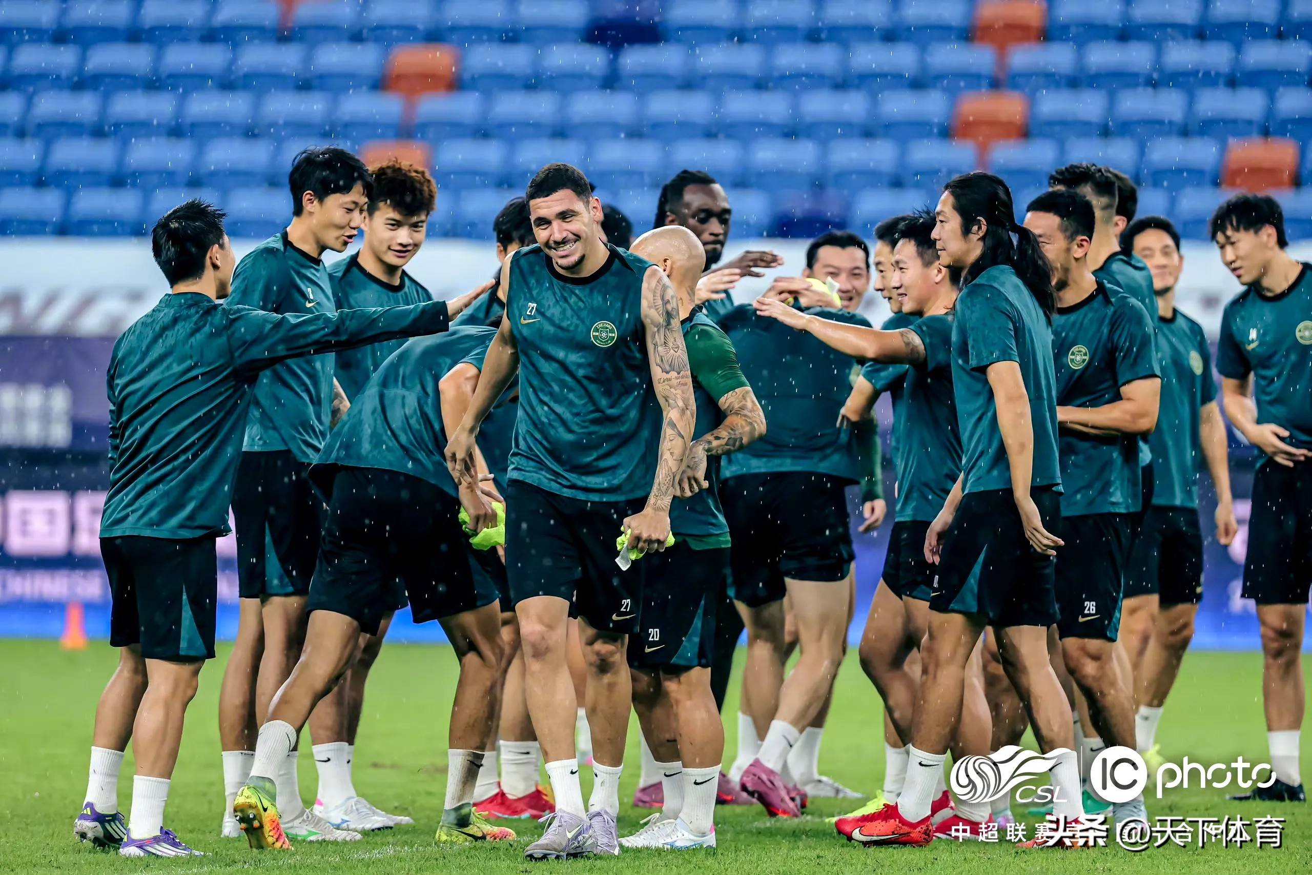 lol新英雄-赛后突围战来临；浙江稠州围绕意大利杯队长鼓劲；球迷炸锅；赛程密集仍需轮换的简单介绍