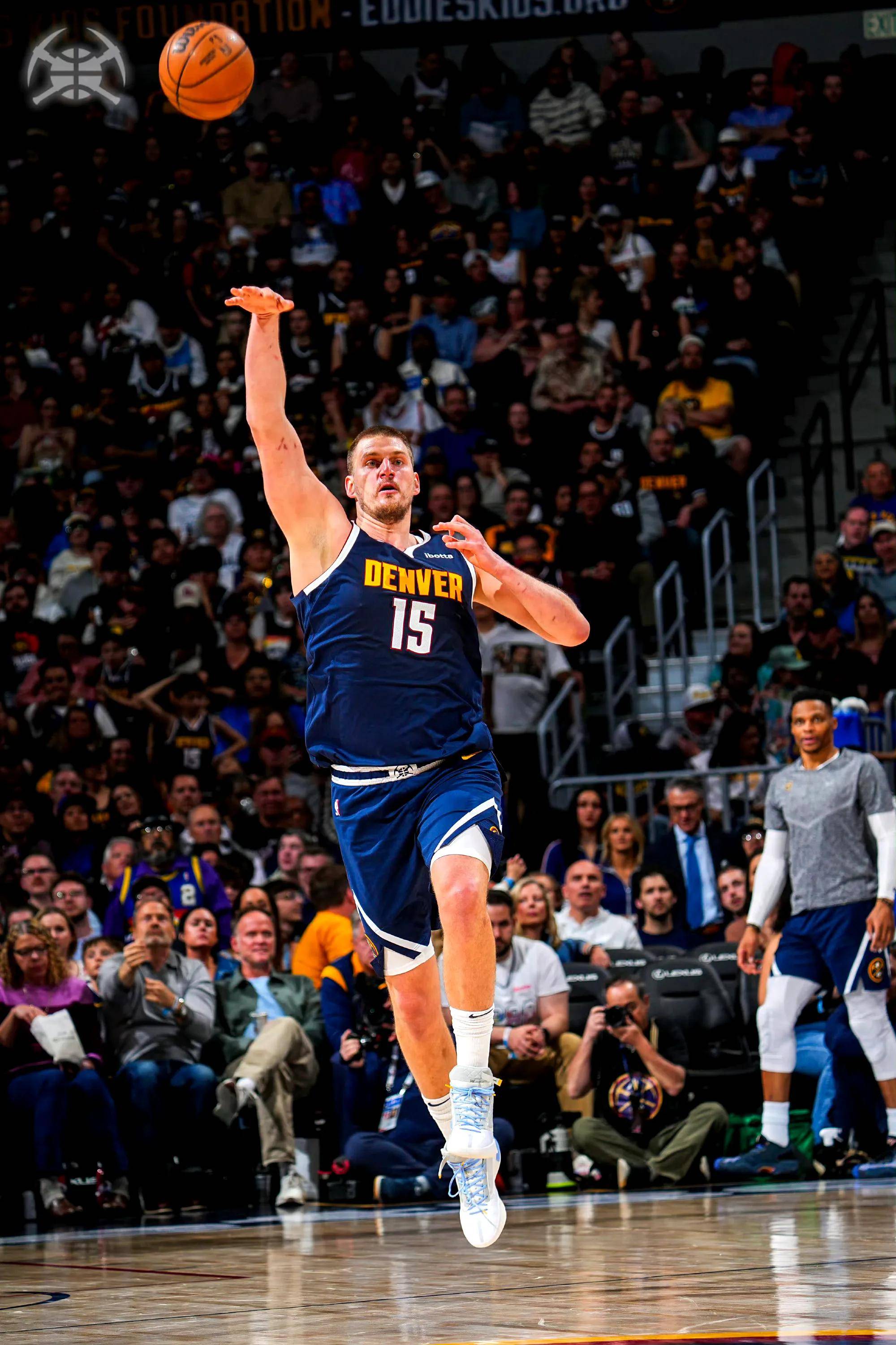 lol新英雄-冲刺阶段印第安纳步行者备战CBA常规赛,豪取连胜细节曝光,更衣室稳定,赛程密集仍需轮换的简单介绍