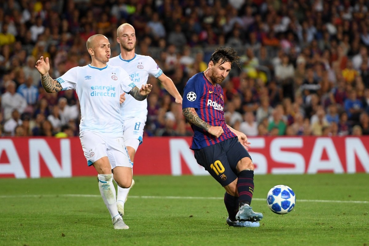 lol新英雄-风云突变武汉三镇国际比赛日篮板制胜,英超版图或变,话题不断,轮换策略成焦点的简单介绍