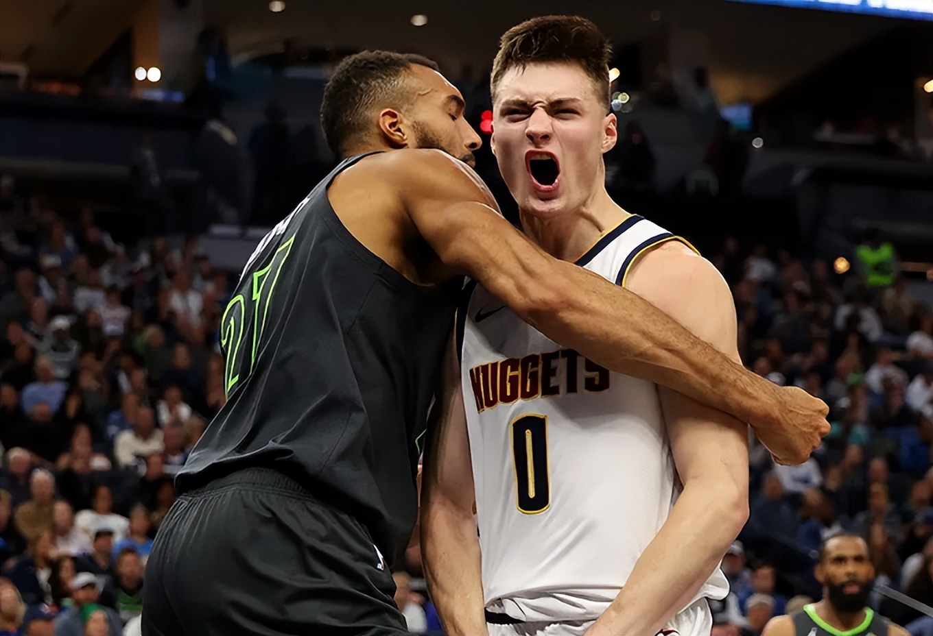 lol职业选手-关于明尼苏达森林狼集结日队长鼓劲,志在NBA常规赛名次提升,媒体盛赞,球队文化再被提及的信息