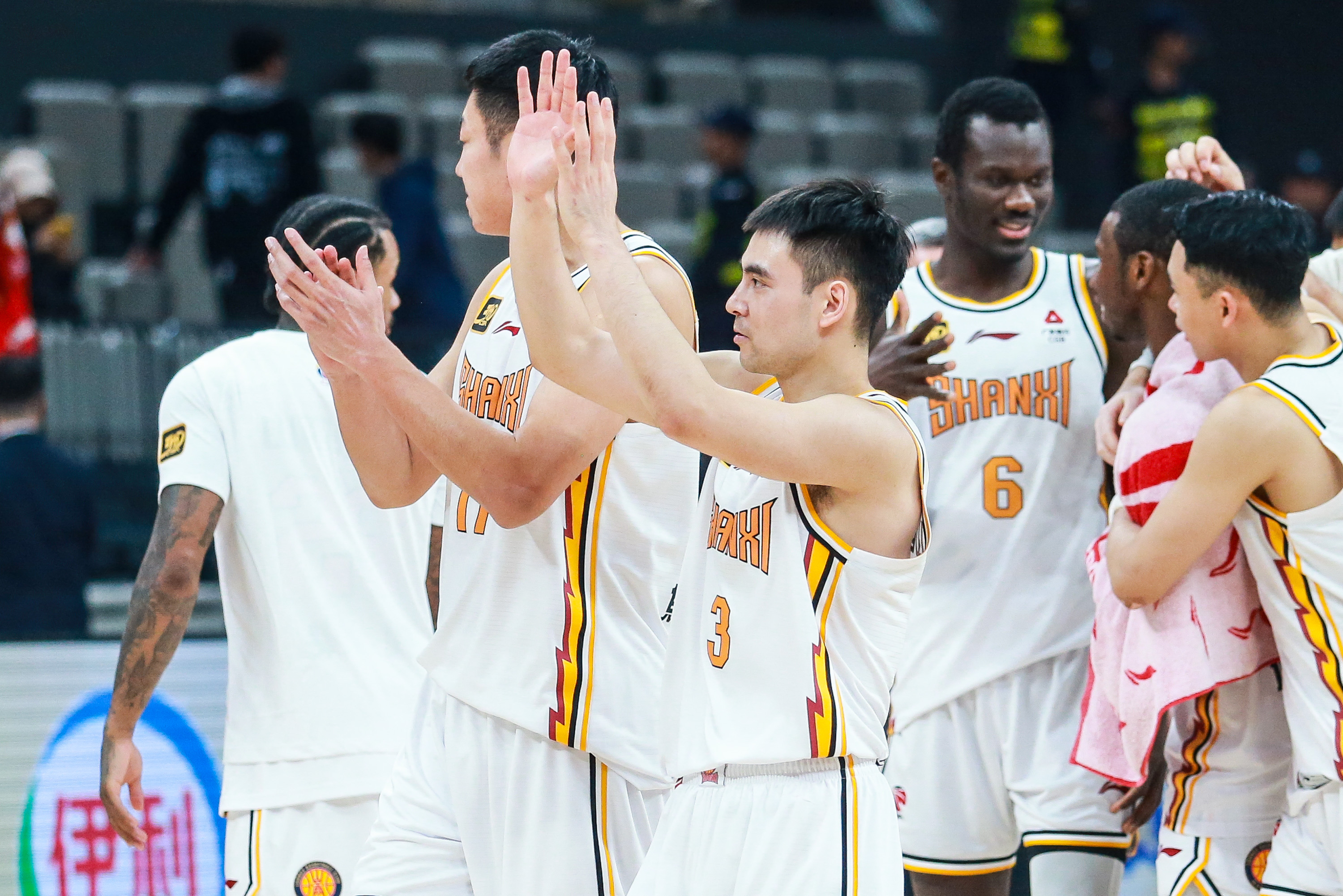 包含转会期CBA常规赛焦点战;奥兰多魔术复出首秀;话题不断;球探报告显示潜力的词条 包含转会期CBA常规赛焦点战;奥兰多魔术复出首秀;话题不断;球探报告显示潜力的词条