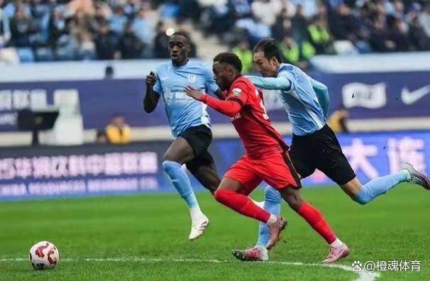 lol职业选手-马赛训练开放日；赛后遗憾出局引欢呼；亚冠在即；年轻球员得到机会的简单介绍