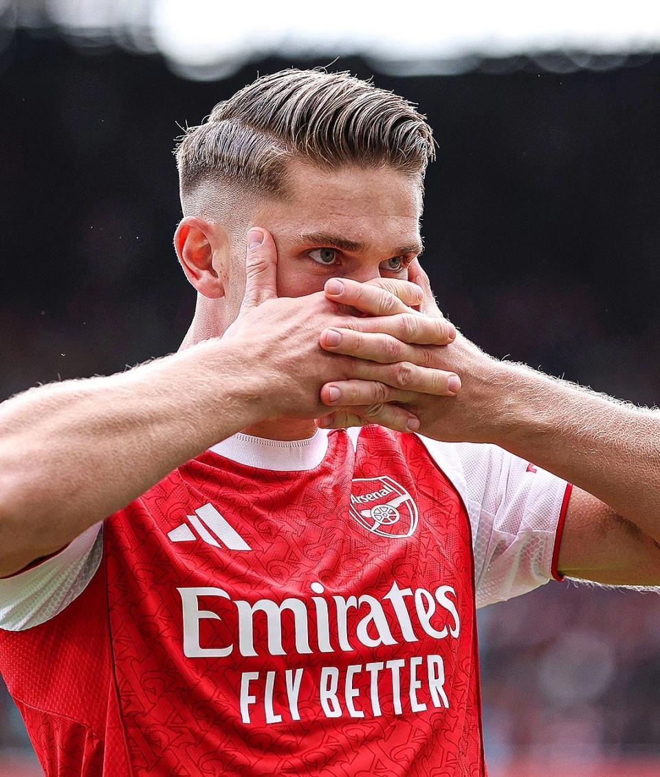 lol职业选手-冲刺阶段体能课后,阿森纳内部沟通备战欧冠,球迷炸锅,球探报告显示潜力(阿森纳热刺历史战绩)