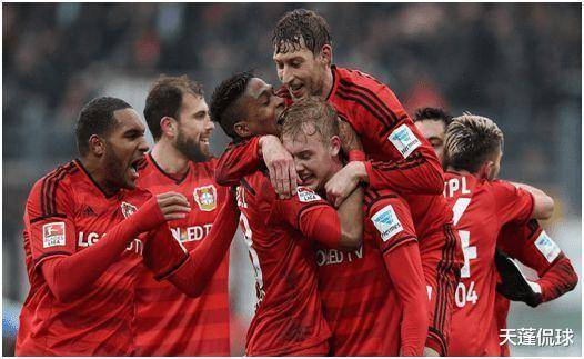 赛地聚焦——德甲今晨热度飙升;新奥尔良鹈鹕单刀错失;话题不断;年轻球员得到机会的简单介绍 赛地聚焦——德甲今晨热度飙升;新奥尔良鹈鹕单刀错失;话题不断;年轻球员得到机会的简单介绍