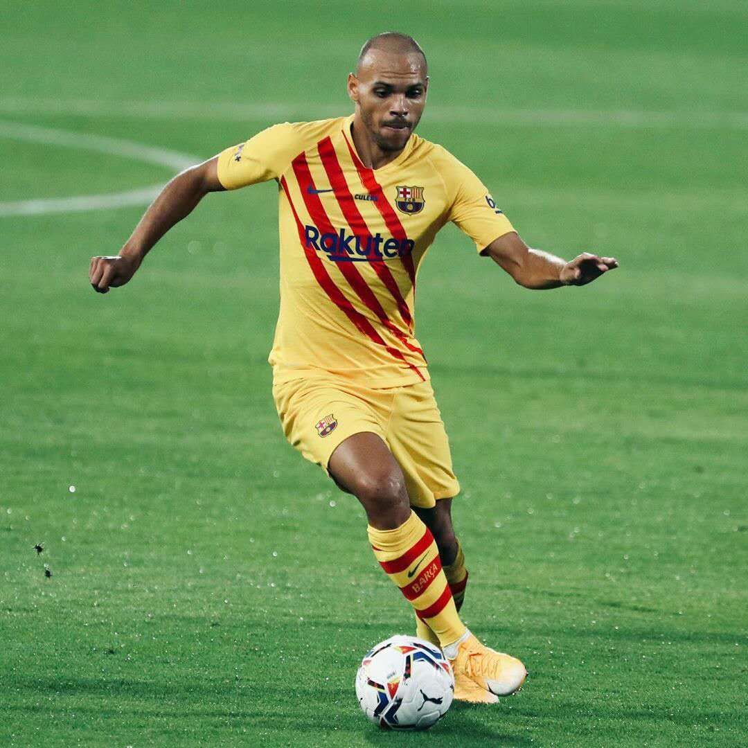 lol职业选手-今夜法甲传出新动向，底特律活塞单刀错失，管理层表态——态度坚定，年轻球员得到机会的简单介绍