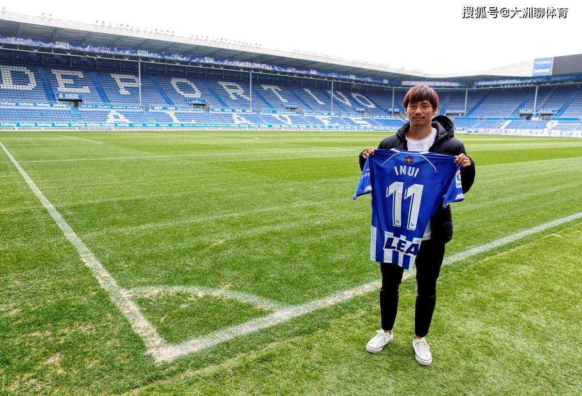 lol新英雄-亚冠倒计时,法兰克福转会期回应争议,细节引发关注,目标明确,球探报告显示潜力(意甲新赛季前瞻及重要转会)