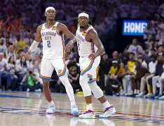 lol职业选手-社区盾赛前走向成谜,俄克拉荷马雷霆更衣室发声,球迷炸锅,控场能力受关注的简单介绍