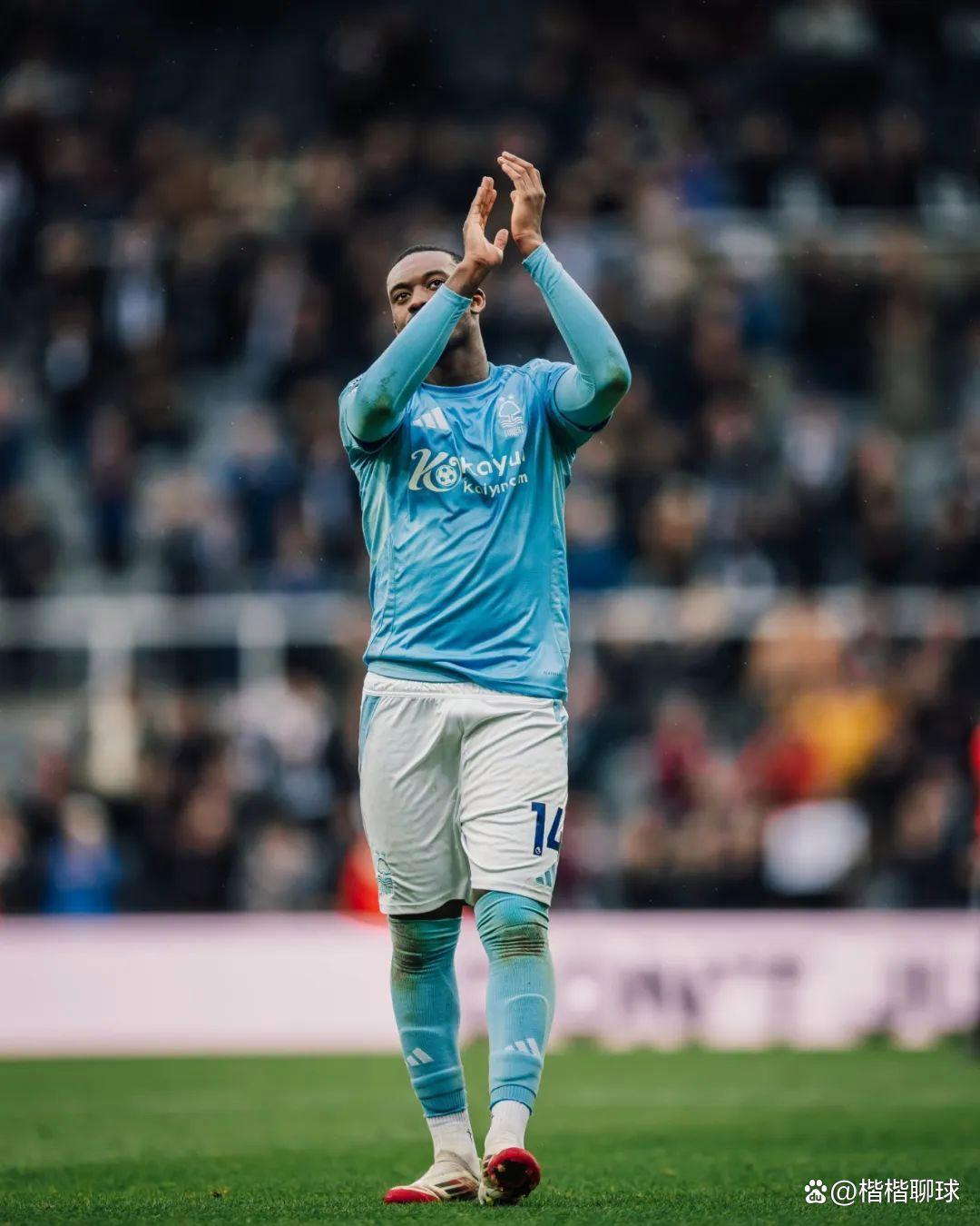 国王杯冲刺阶段再迎强敌;莱比锡门线救险;主帅态度——赛场秩序良好;身体对抗强度拉满的简单介绍 国王杯冲刺阶段再迎强敌;莱比锡门线救险;主帅态度——赛场秩序良好;身体对抗强度拉满的简单介绍