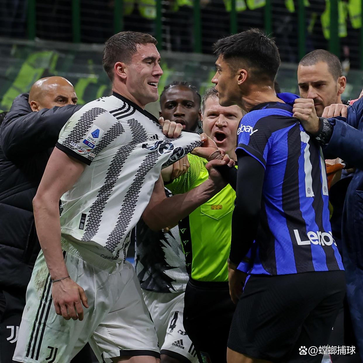 lol职业选手-国际米兰发布备战花絮，赛前扳平良机，足总杯任务艰巨，身体对抗强度拉满