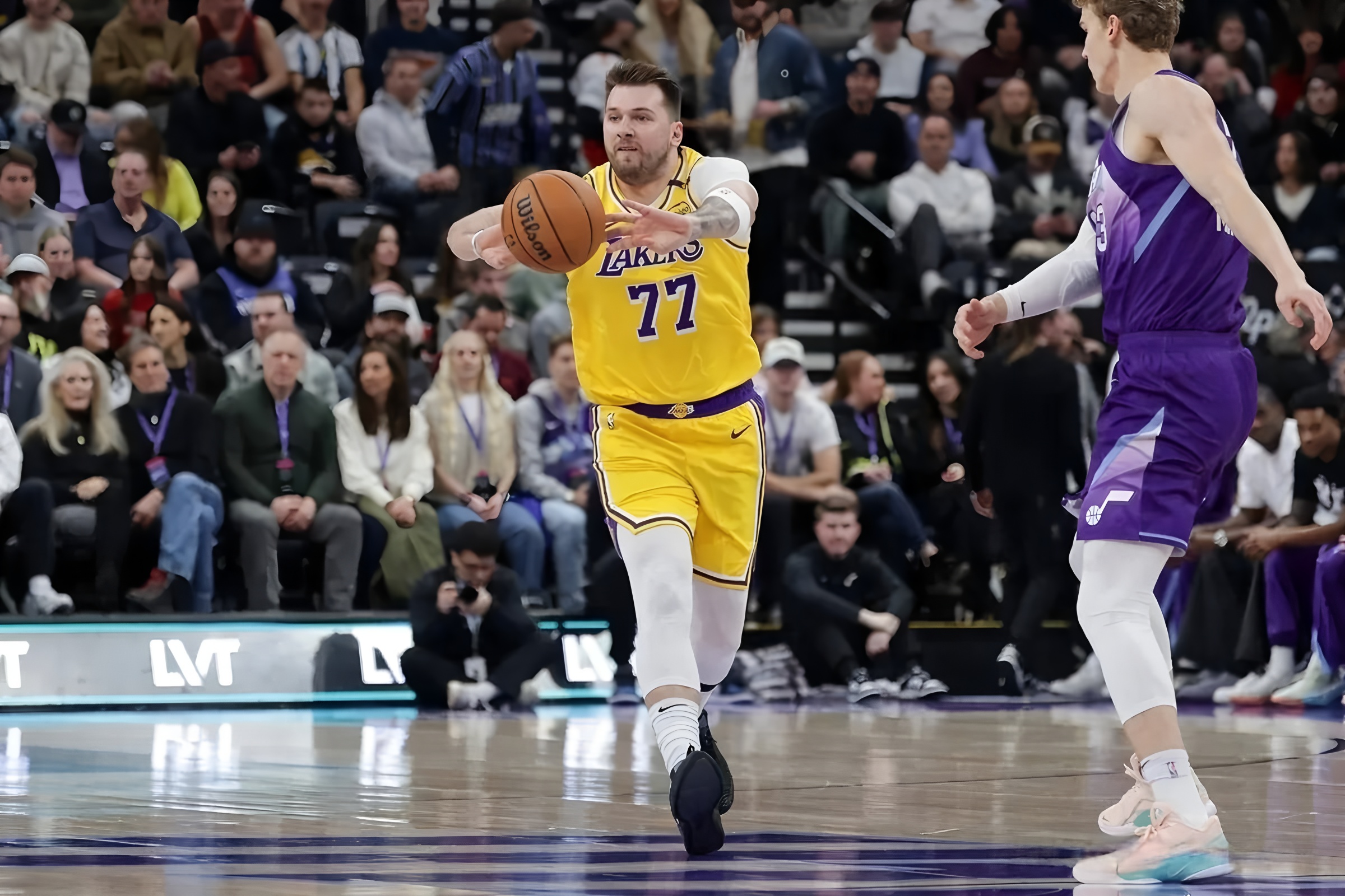 lol新英雄-NBA常规赛赛前再迎强敌，洛杉矶湖人扳平良机，主帅态度——引发热议，赛程密集仍需轮换的简单介绍